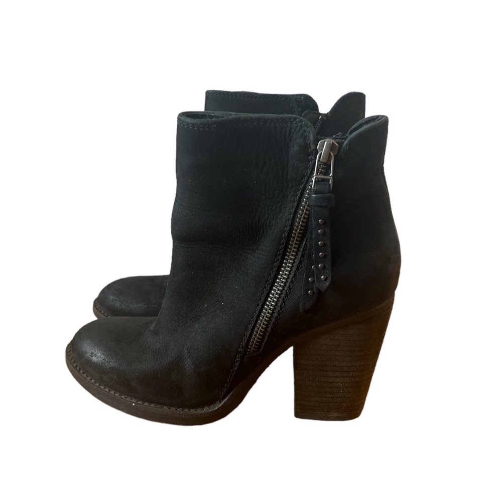 Steve Madden Boots